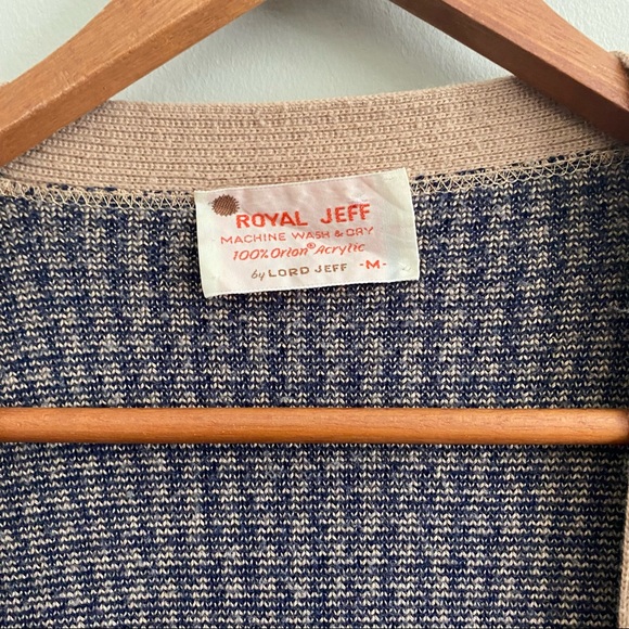 Vintage Royal Jeff Houndstooth Sweater - Picture 2 of 6